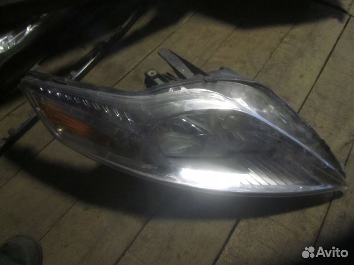 Фара правая ford mondeo 4