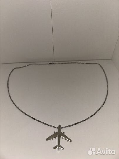 Подвеска с самолетом