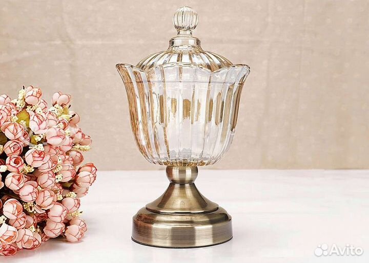 Ваза конфетница на ножке