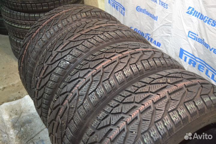 Kormoran Snow 225/45 R17 94H