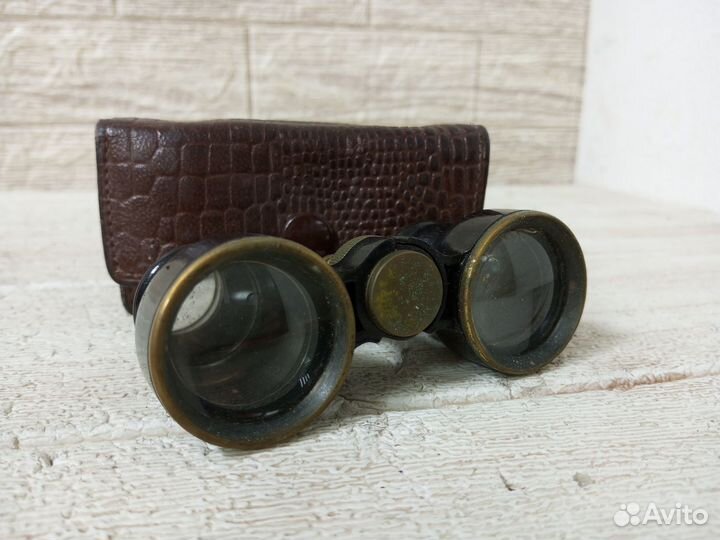 Бинокль театральный 2,5х кмз 1940г