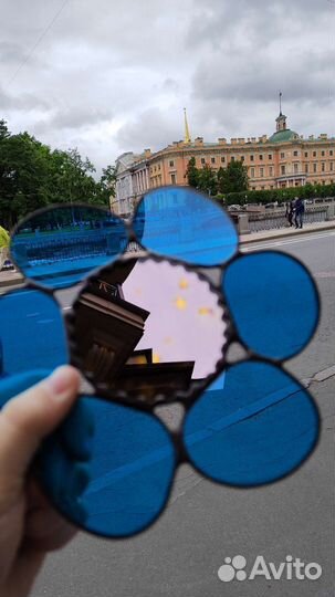 Витражное зеркало незабудка цветок