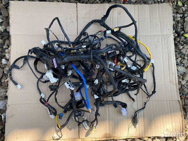 Проводка салона Hyundai Solaris 1