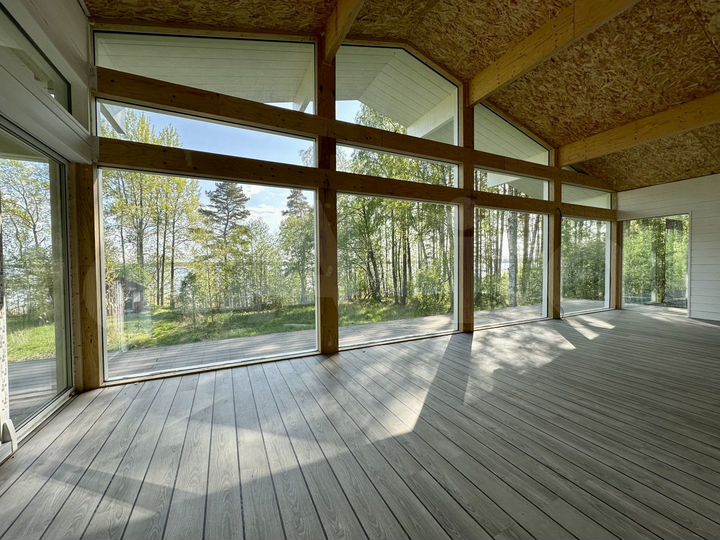 Коттедж 210 м² на участке 12,5 сот.