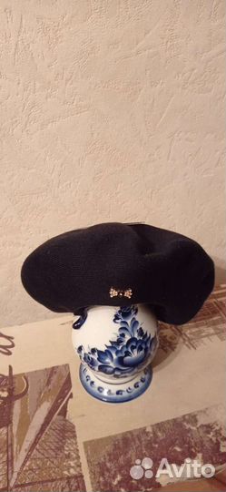 Берет женский новый