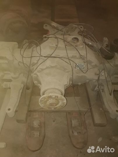 Задний мост