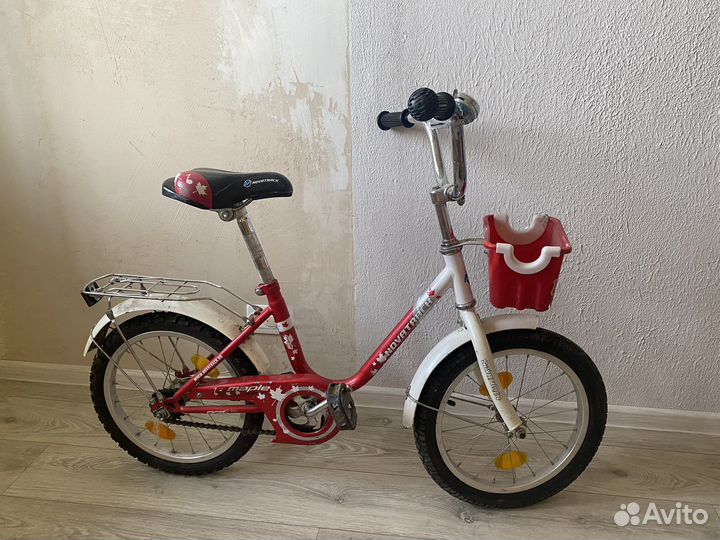 Детский двухколесный четырехколесный велосипед