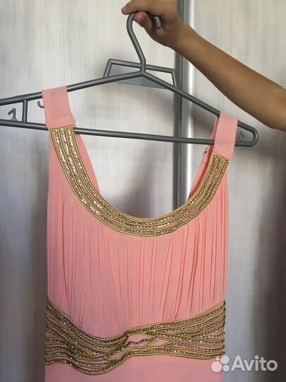 Два вечерних платья и деловой сарафан