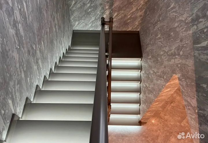 Подсветка лестницы с датчиками движения