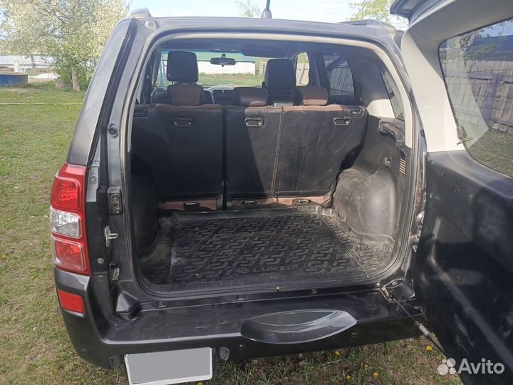 Suzuki Grand Vitara 2.0 AT, 2010, 298 000 км