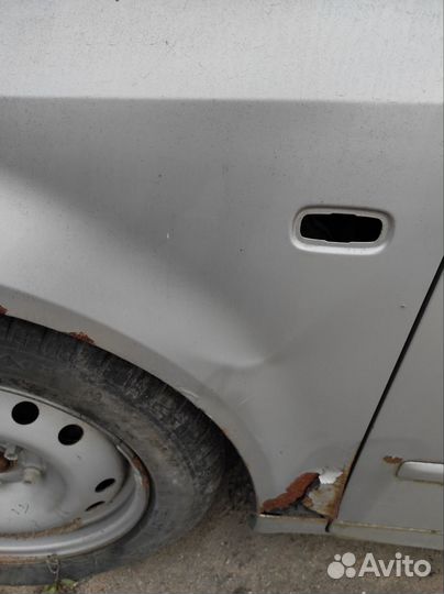 Крыло переднее левое audi a4 b6