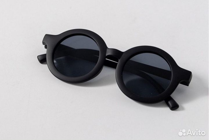 Детские солнечные очки