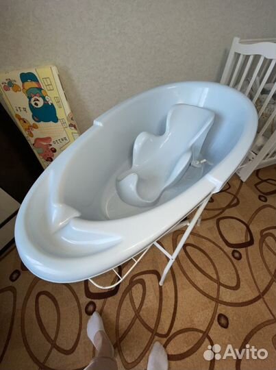 Ванночка для купания с горкой