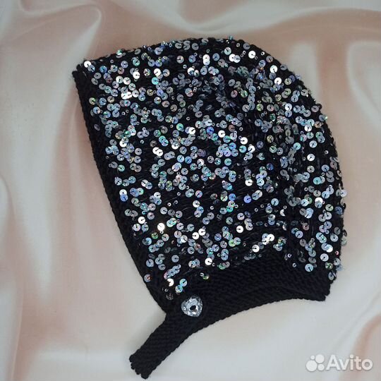 Шапка чепчик с пайетками