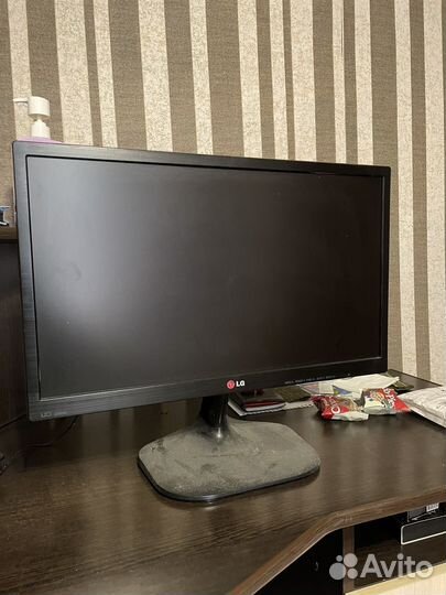 Монитор LG
