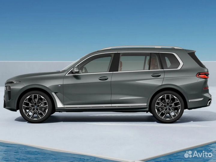 BMW X7 3 AT, 2022