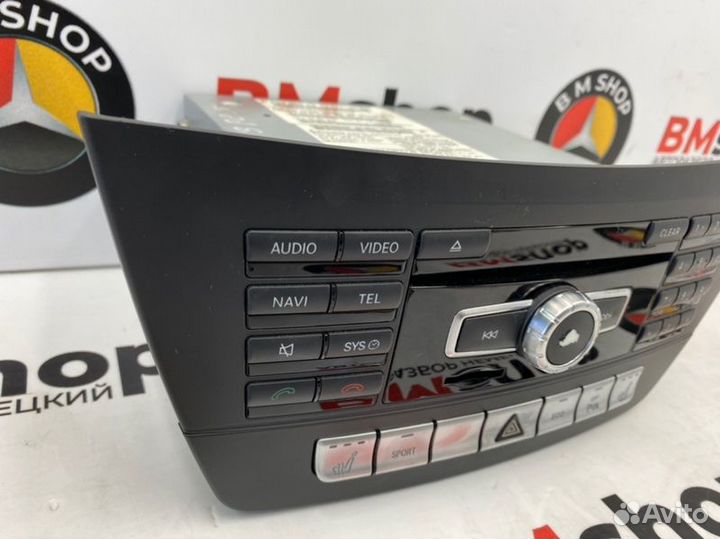 Магнитола Mercedes-Benz C 350 W204 276.957 2012