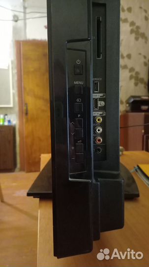 LED-телевизор Sharp,101.6 см диагональ