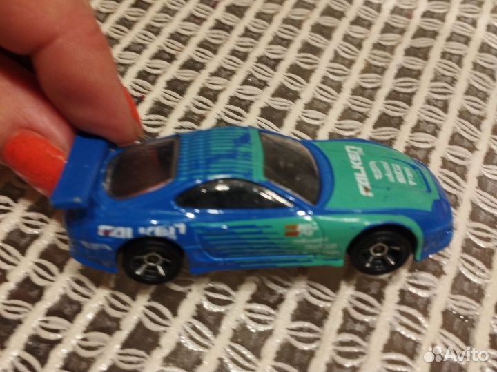 Машинки хот вилсс