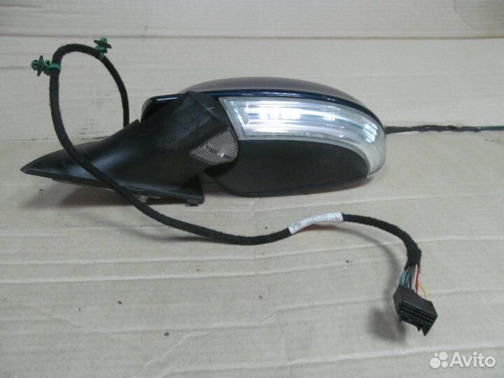 Зеркало левое Volkswagen Jetta 5 2006-2010