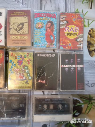 Подставка для аудиокассет 