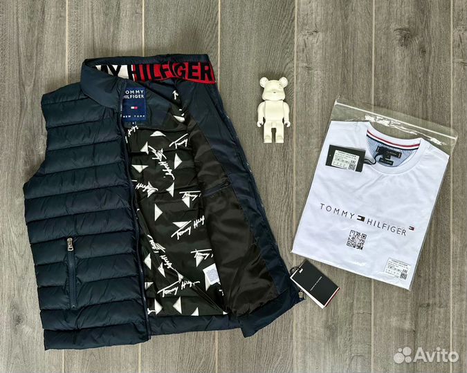 Мужская жилетка Tommy Hilfiger+футболка в подарок