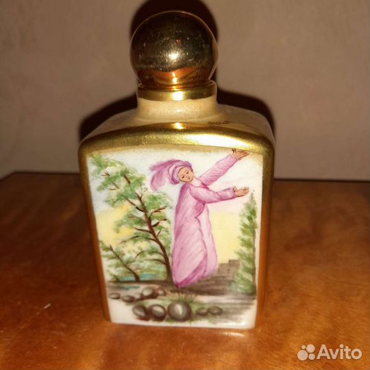 Антикварный флакон хутченройтер