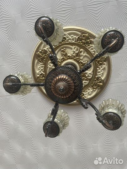 Люстра СССР с чеканкой бронзовая