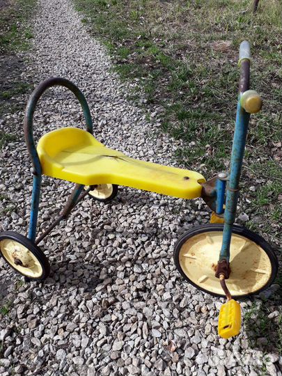 Трехколесный детский велосипед СССР