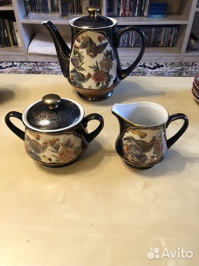 Фарфоровый сервиз