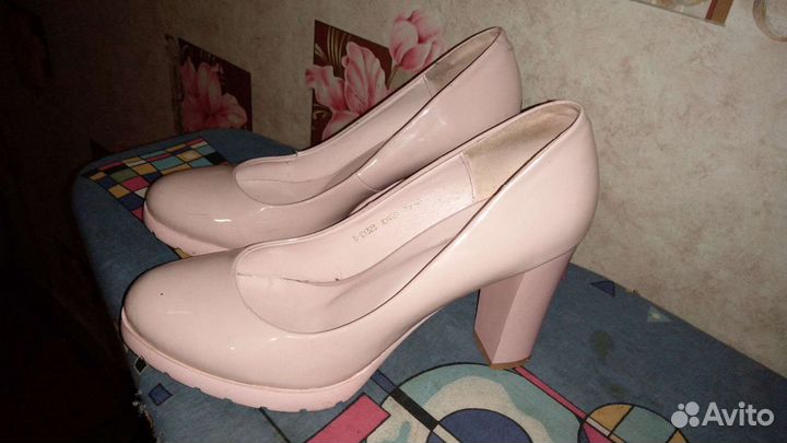 Босоножки женские