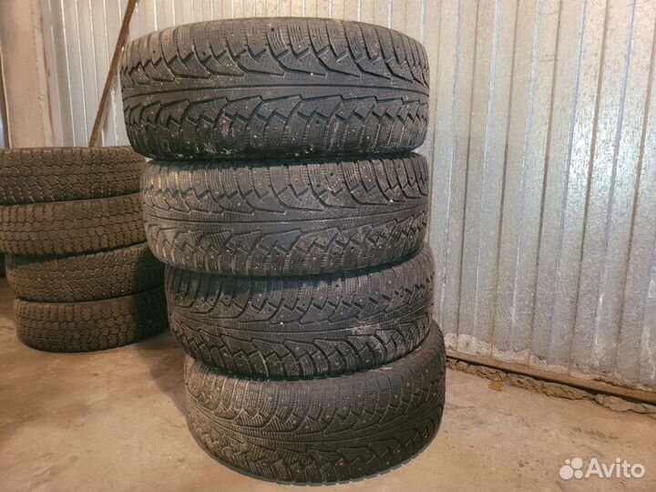 Nokian Tyres Hakkapeliitta 5 SUV 255/60 R18 112T