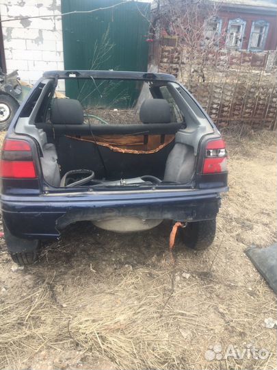 Дверь шкода фелиция