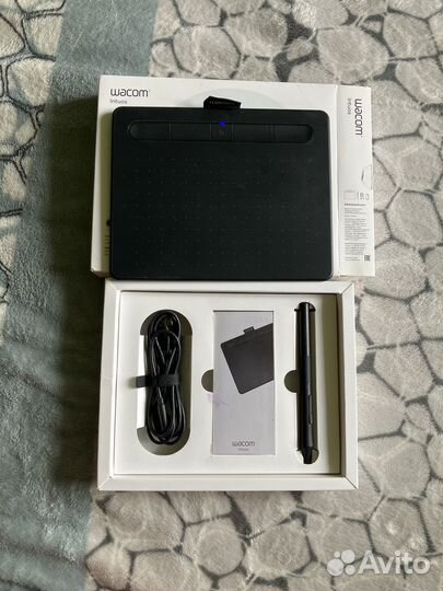 Wacom intuos s