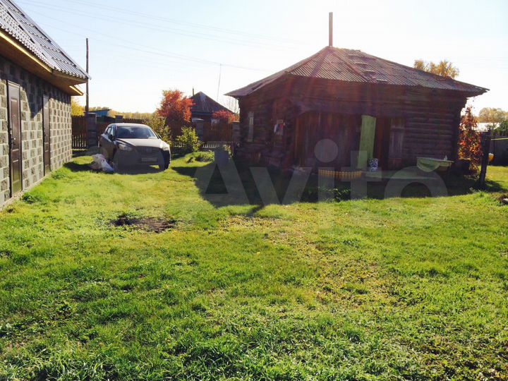 Дом 35 м² на участке 20 сот.