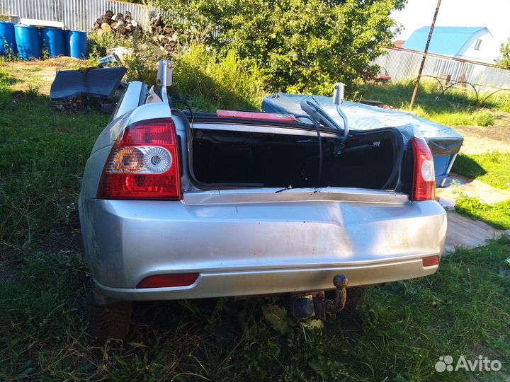 Фонарь задний приора