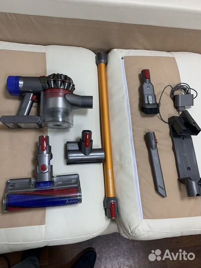 Пылесос dyson v8(новая батарея)