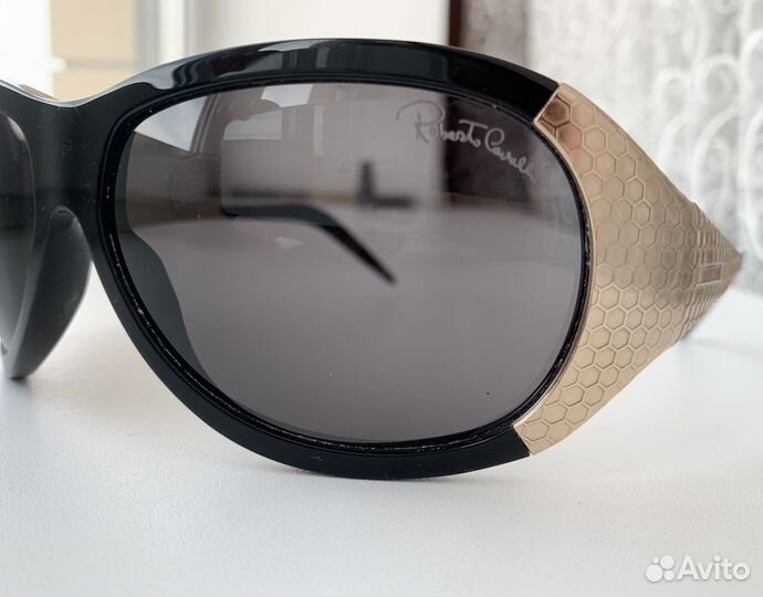 Солнцезащитные очки roberto cavalli