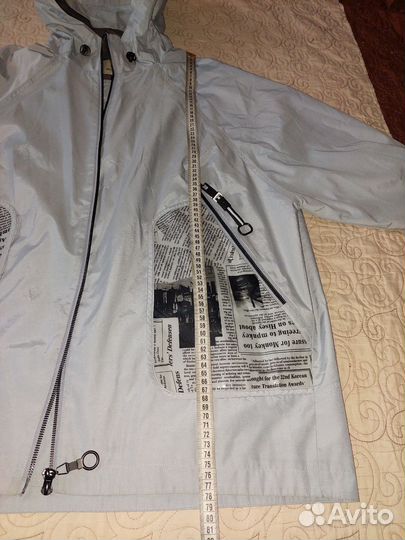 Ветровка женская