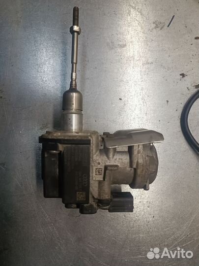 Актуатор турбокомпрессора 06K145725T