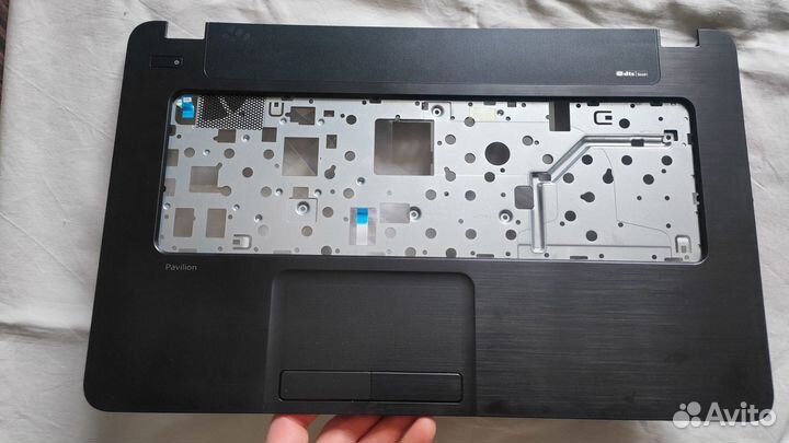 HP Pavilion 17-e100sr