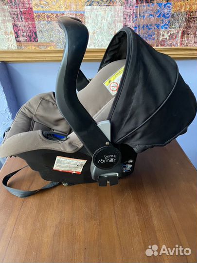 Детское автокресло-переноска