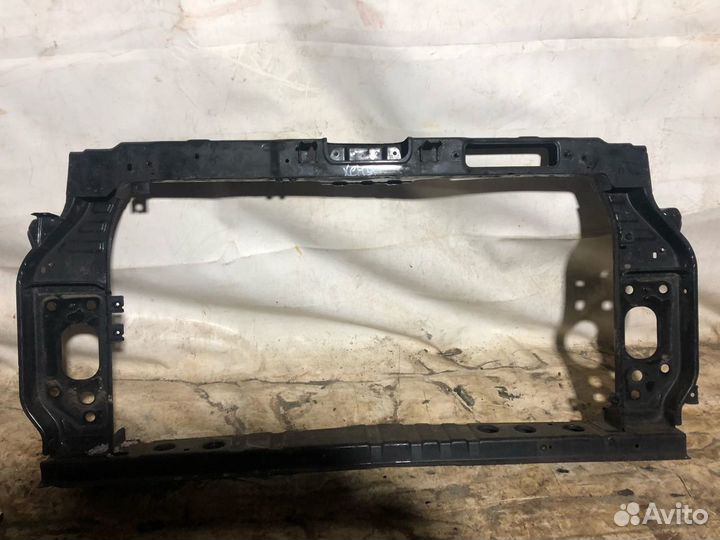 Рамка радиатора Hyundai Creta I от 2016