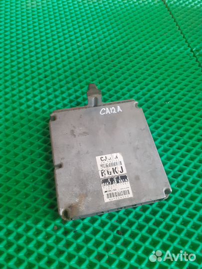 Блок управления Двс Mazda Xedos 6 CA12A