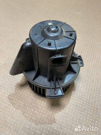 Моторчик печки citroen c4