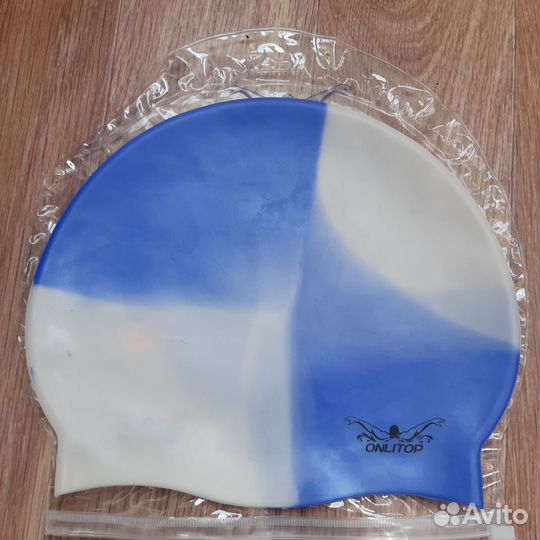 Новые подростковые шапочки для плавания