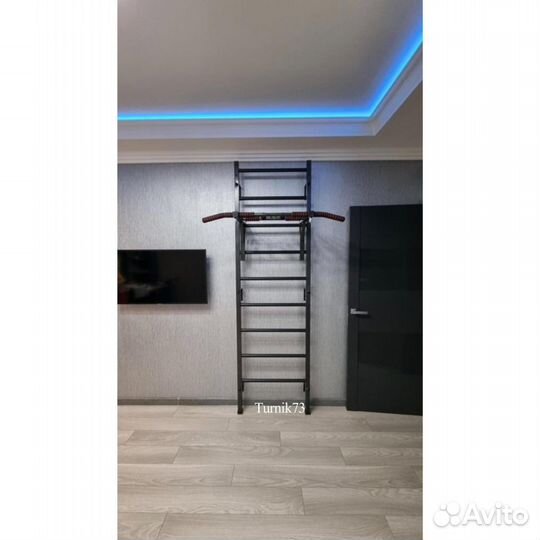 Шведская стенка Три хвата