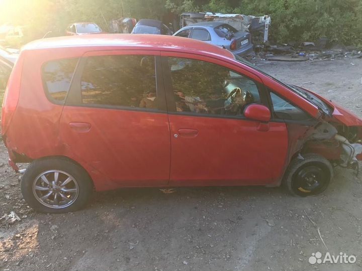 Mitsubishi Colt 1.5 CVT 2002 год. Разбор