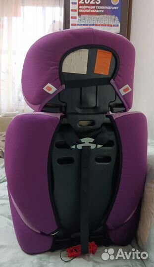 Детское автокресло, от 9-18кг,бустер, почти новое