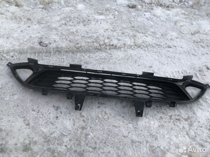 Решетка бампера нижние Kia Optima 4 JF